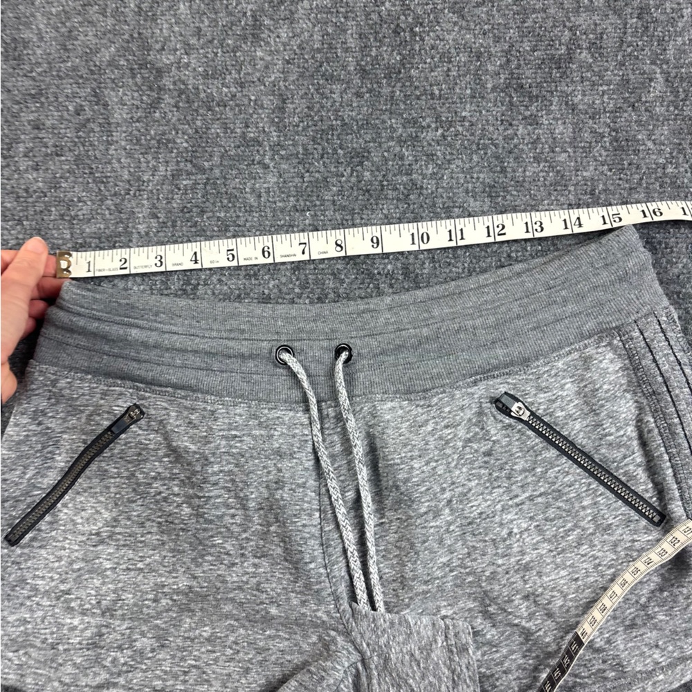 ATHLETA Women’s Grey Heathered Boho Short size: Medium - Picture 7 of 9